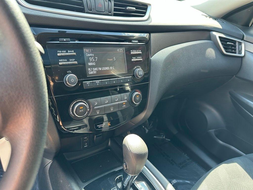 Nissan Rogue FWD 4dr S 2016