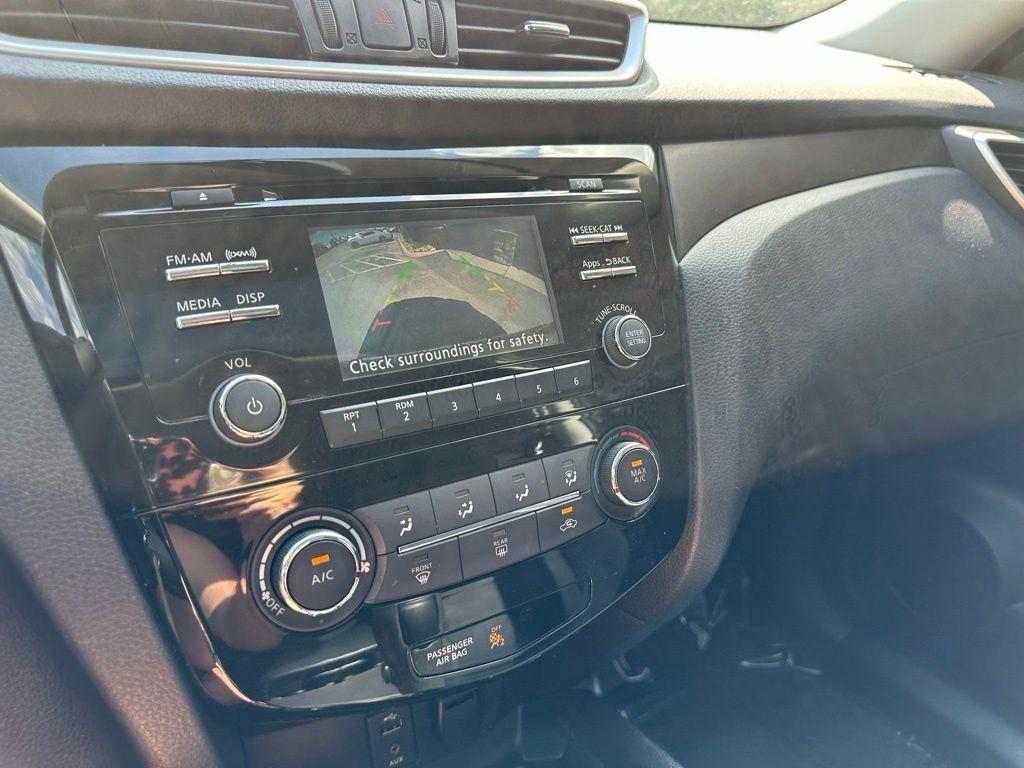 Nissan Rogue FWD 4dr S 2016