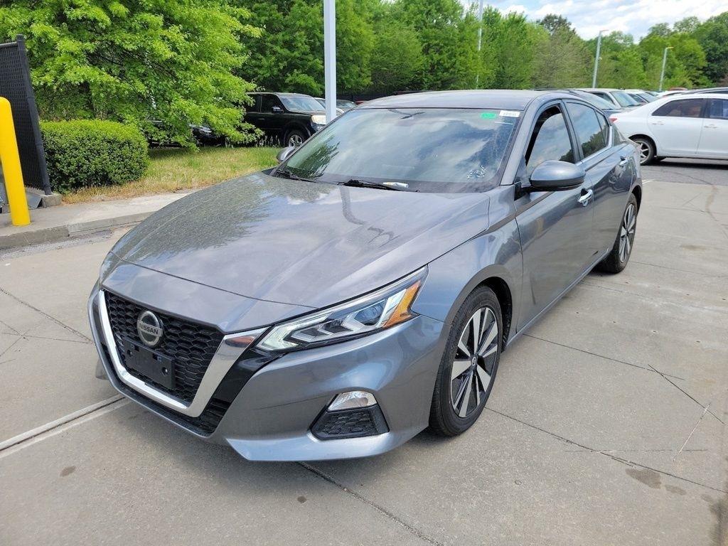 Nissan Altima 2.5 SV Sedan 2021