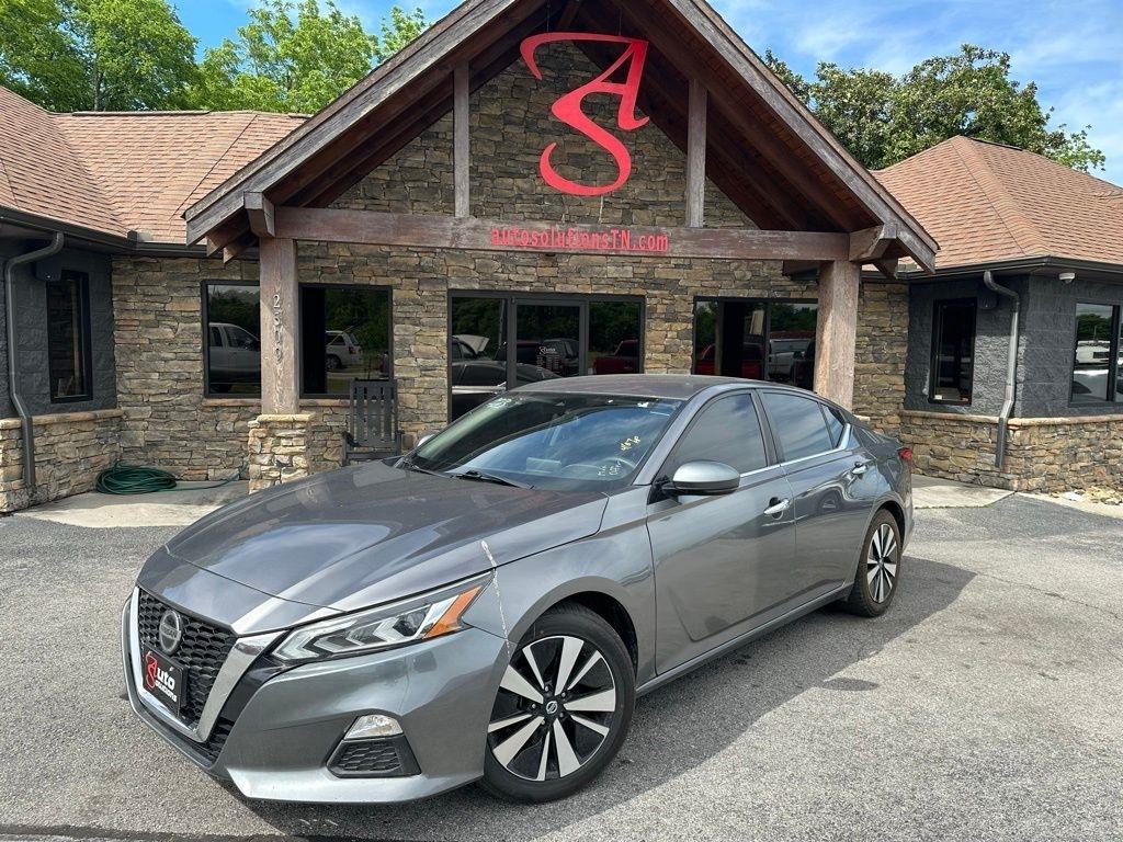 Nissan Altima 2.5 SV Sedan 2021