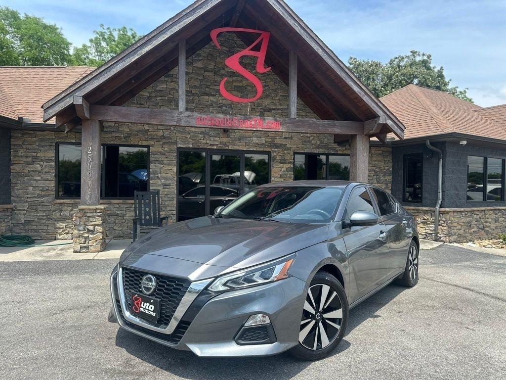 Nissan Altima 2.5 SV Sedan 2021