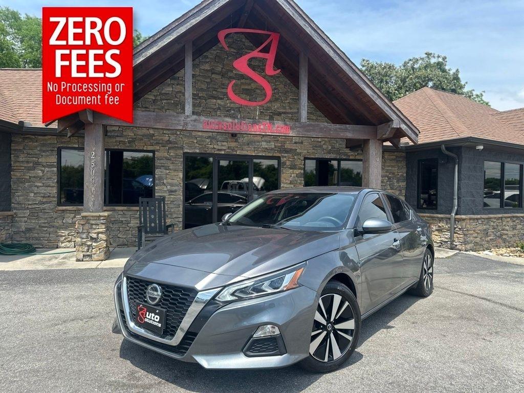 Nissan Altima 2.5 SV Sedan 2021