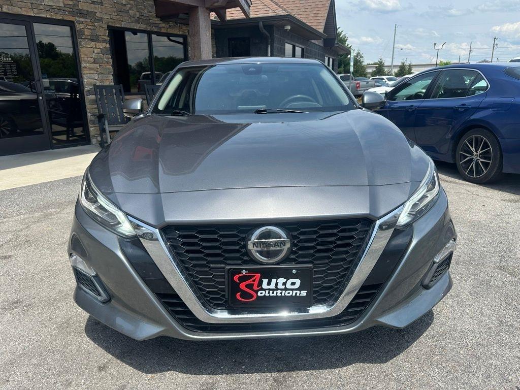 Nissan Altima 2.5 SV Sedan 2021