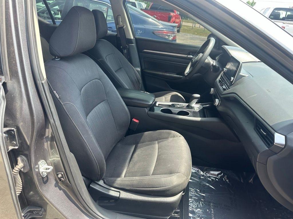 2021 Nissan Altima SV - Photo 24