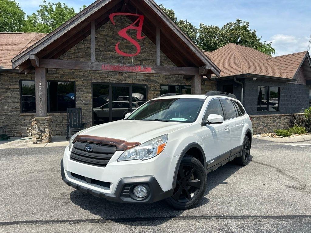 2013 Subaru Outback 3.6R Limited AT's photo