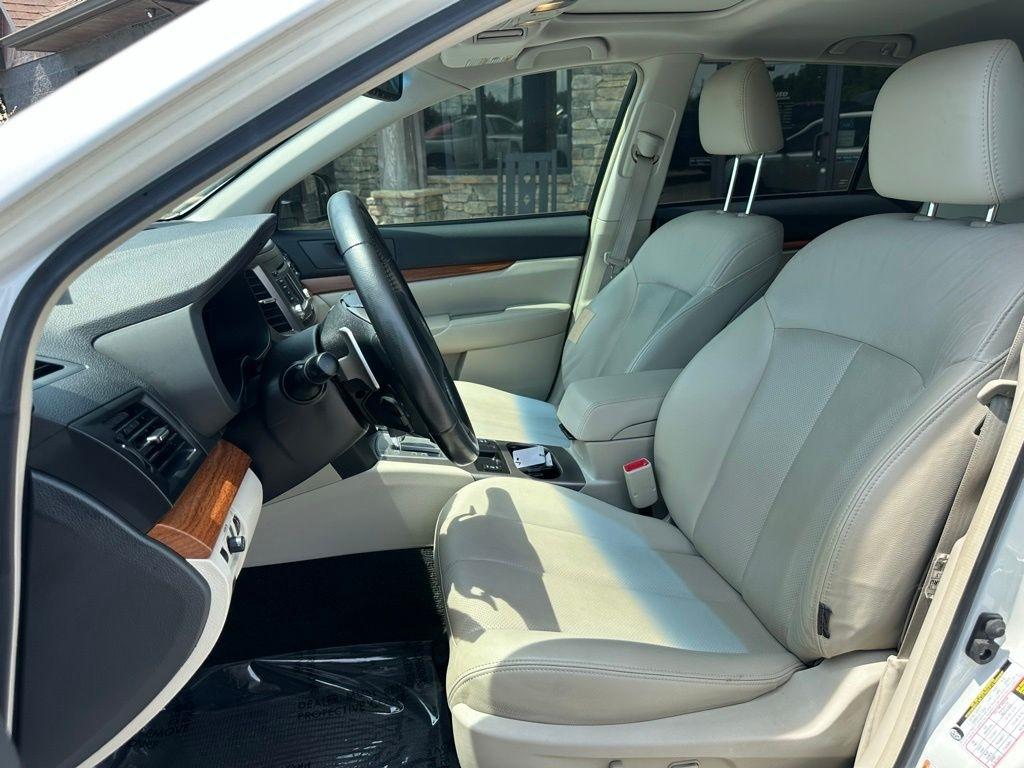 Subaru Outback 4dr Wgn H6 Auto 3.6R Limited 2013