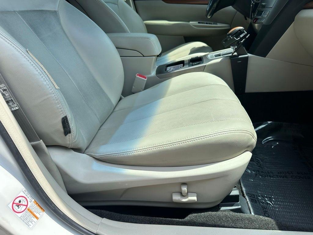 Subaru Outback 4dr Wgn H6 Auto 3.6R Limited 2013