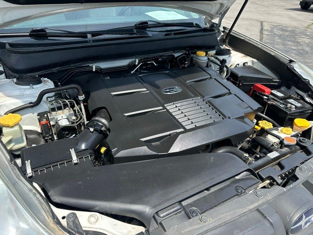 Subaru Outback 4dr Wgn H6 Auto 3.6R Limited 2013