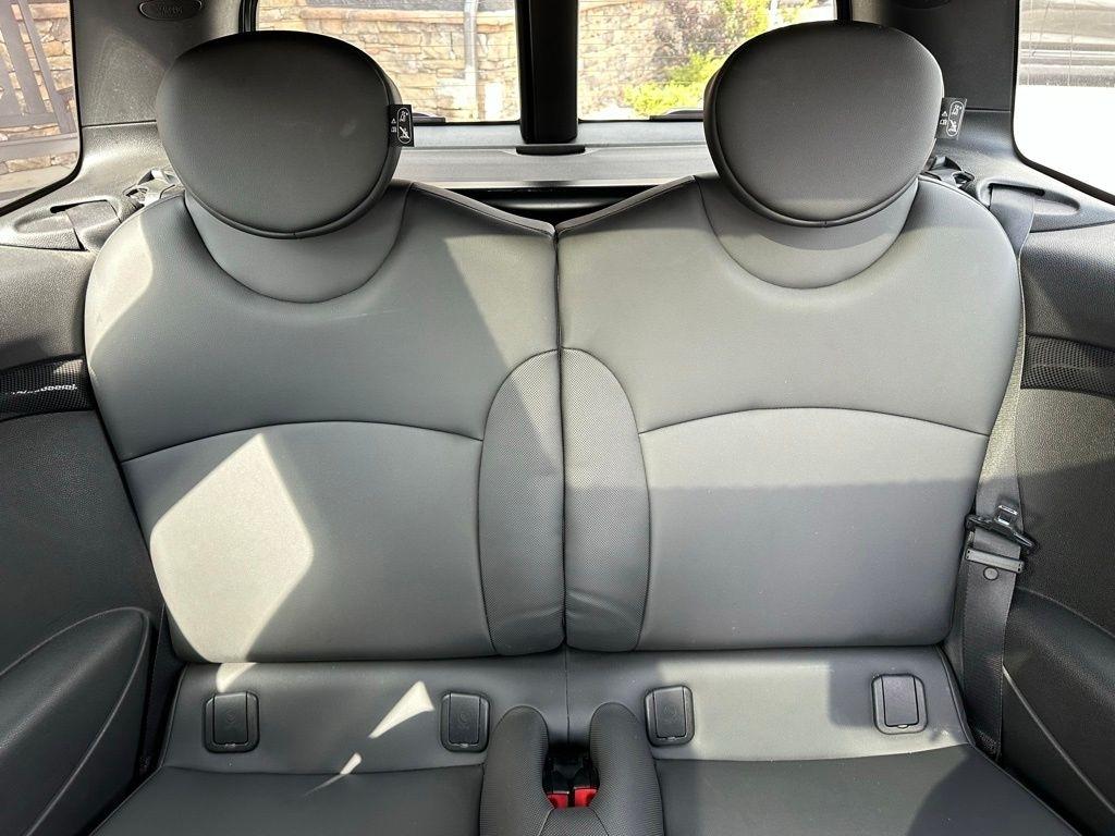 MINI Cooper Clubman 2dr Cpe S 2012