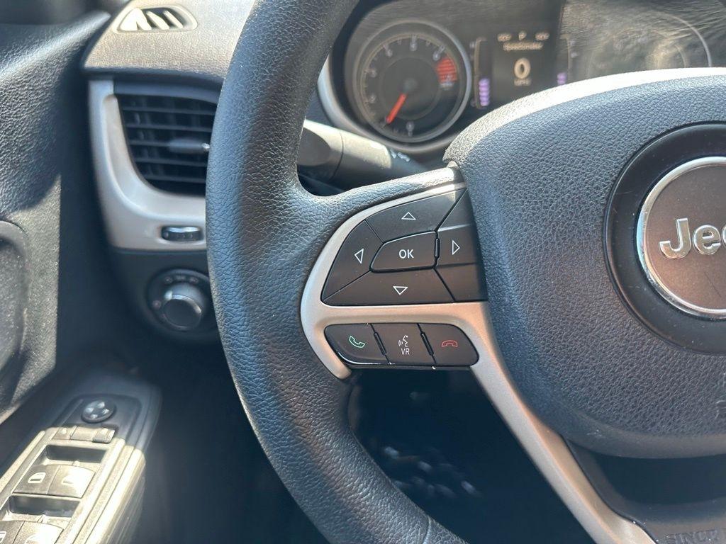 Jeep Cherokee FWD 4dr Sport 2016