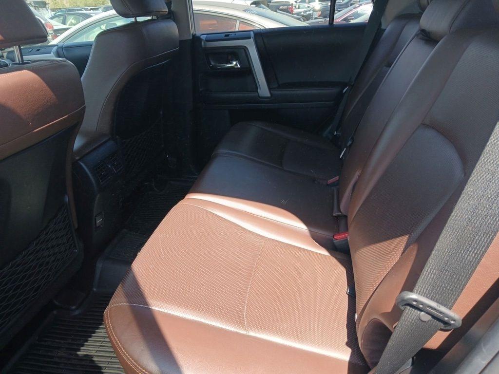 Toyota 4Runner TRD Off Road Premium 4WD (Natl) 2019