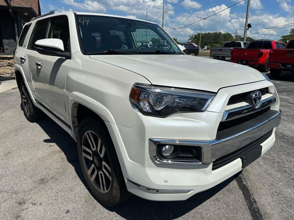 Toyota 4Runner TRD Off Road Premium 4WD (Natl) 2019
