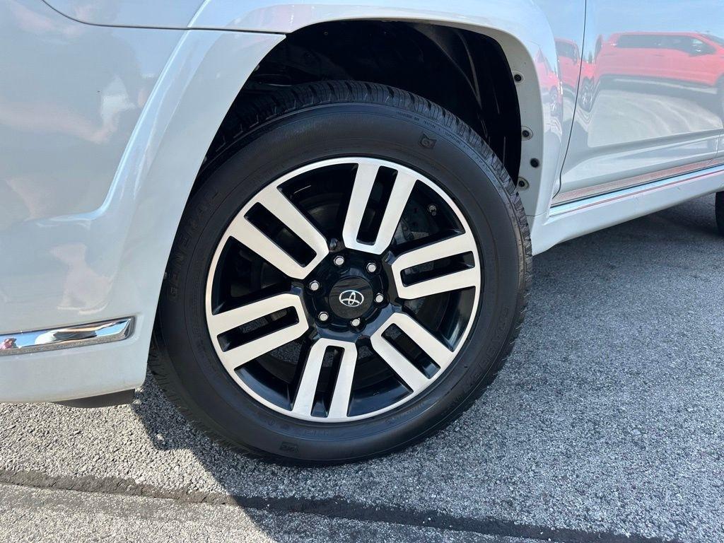 Toyota 4Runner Limited 4WD 2019