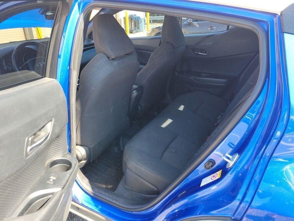 Toyota C-HR XLE FWD (Natl) 2018