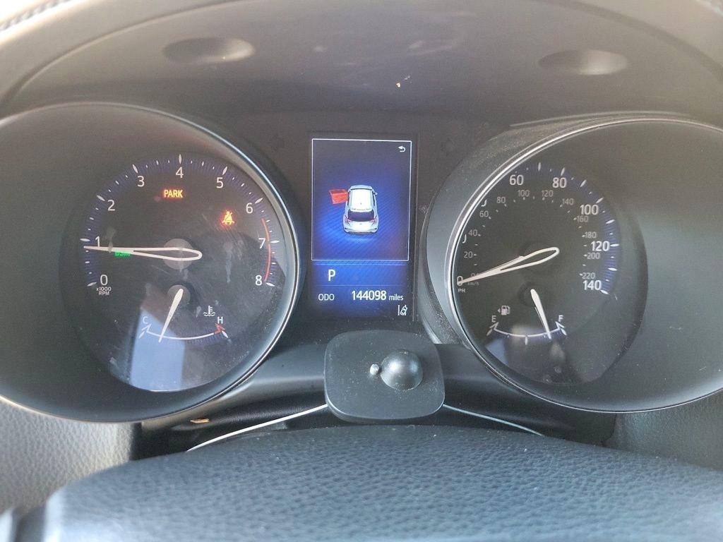 Toyota C-HR XLE FWD (Natl) 2018