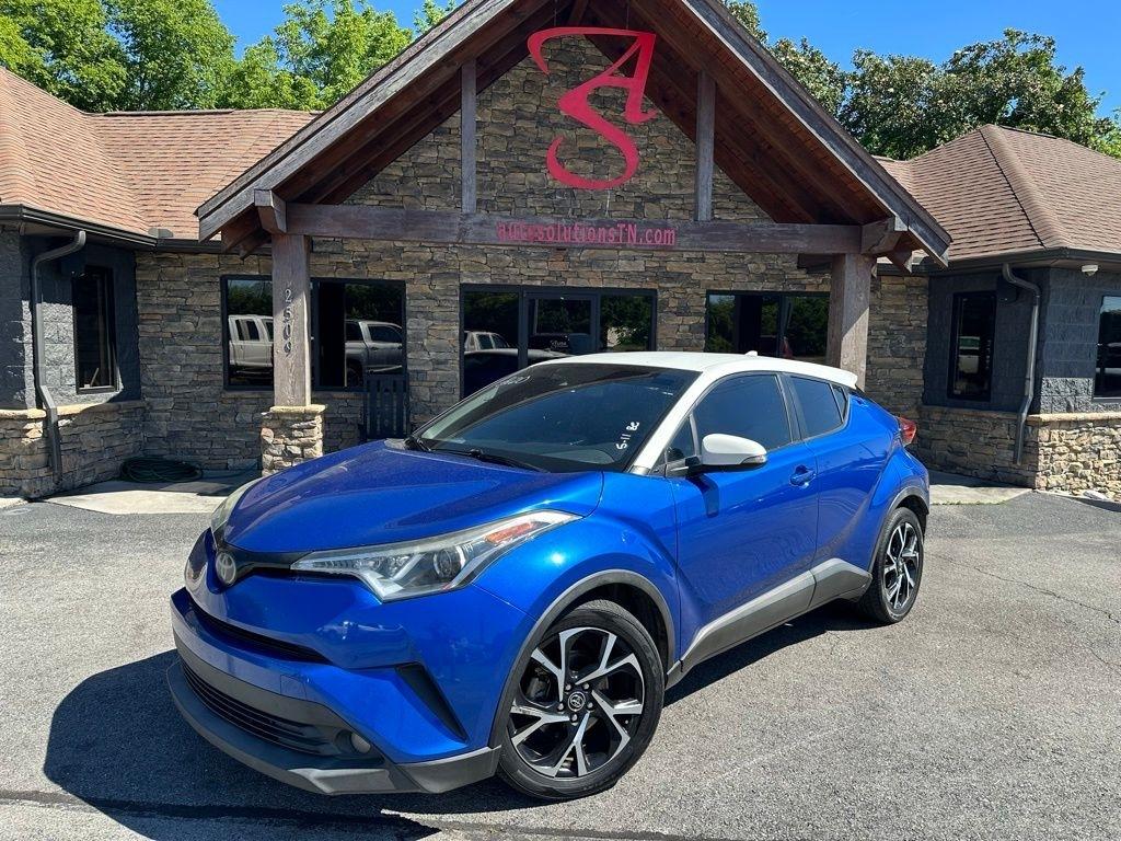 Toyota C-HR XLE FWD (Natl) 2018
