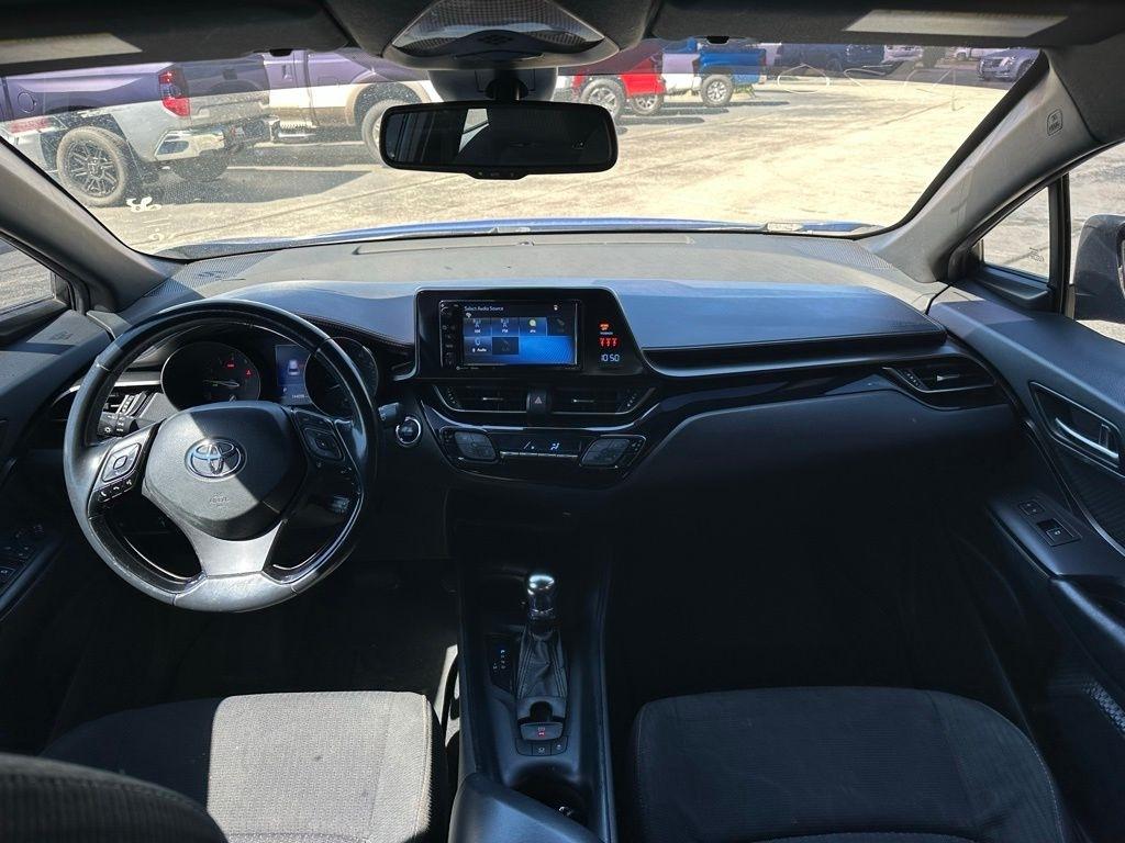 Toyota C-HR XLE FWD (Natl) 2018