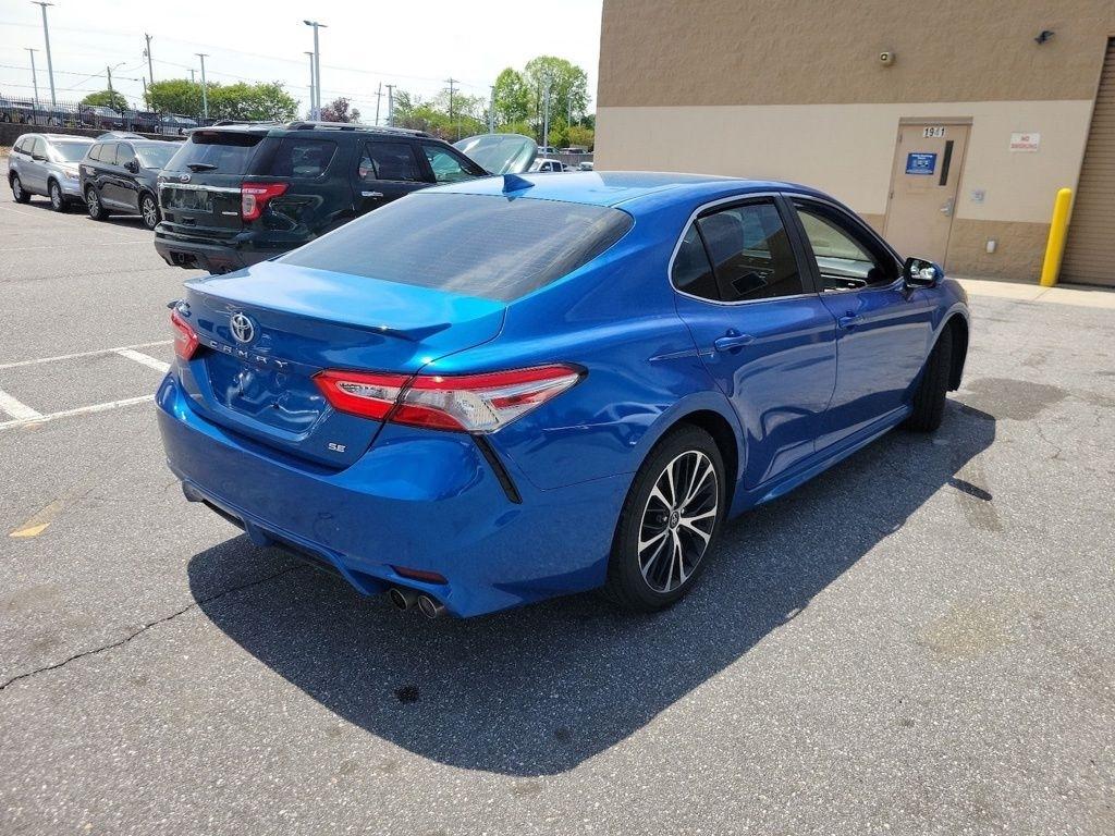 Toyota Camry XLE Auto (Natl) 2019