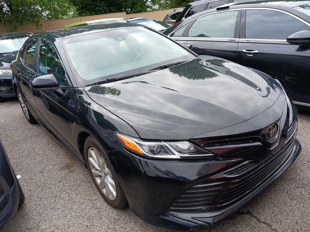 Toyota Camry XLE Auto (Natl) 2018