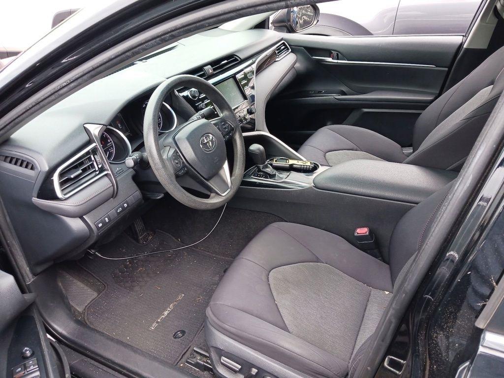 Toyota Camry XLE Auto (Natl) 2018