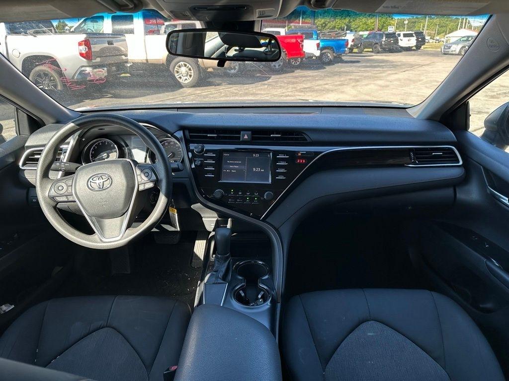 Toyota Camry XLE Auto (Natl) 2018