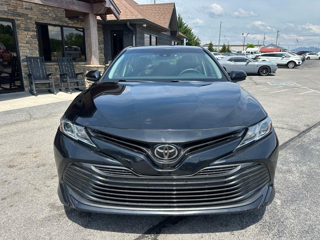 Toyota Camry XLE Auto (Natl) 2018