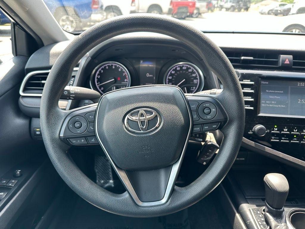Toyota Camry XLE Auto (Natl) 2018