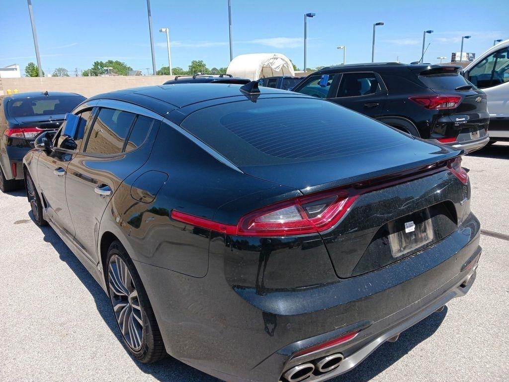 Kia Stinger Base AWD 2019