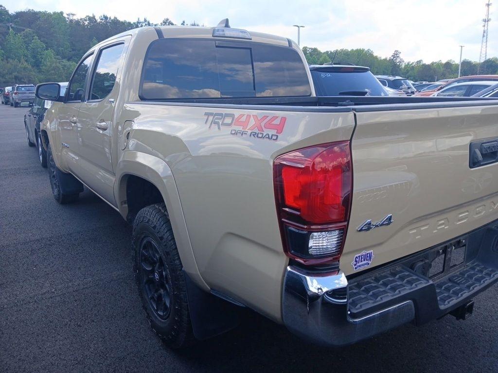 Toyota Tacoma 4WD TRD Off Road Double Cab 5' Bed V6 MT (Natl) 2020