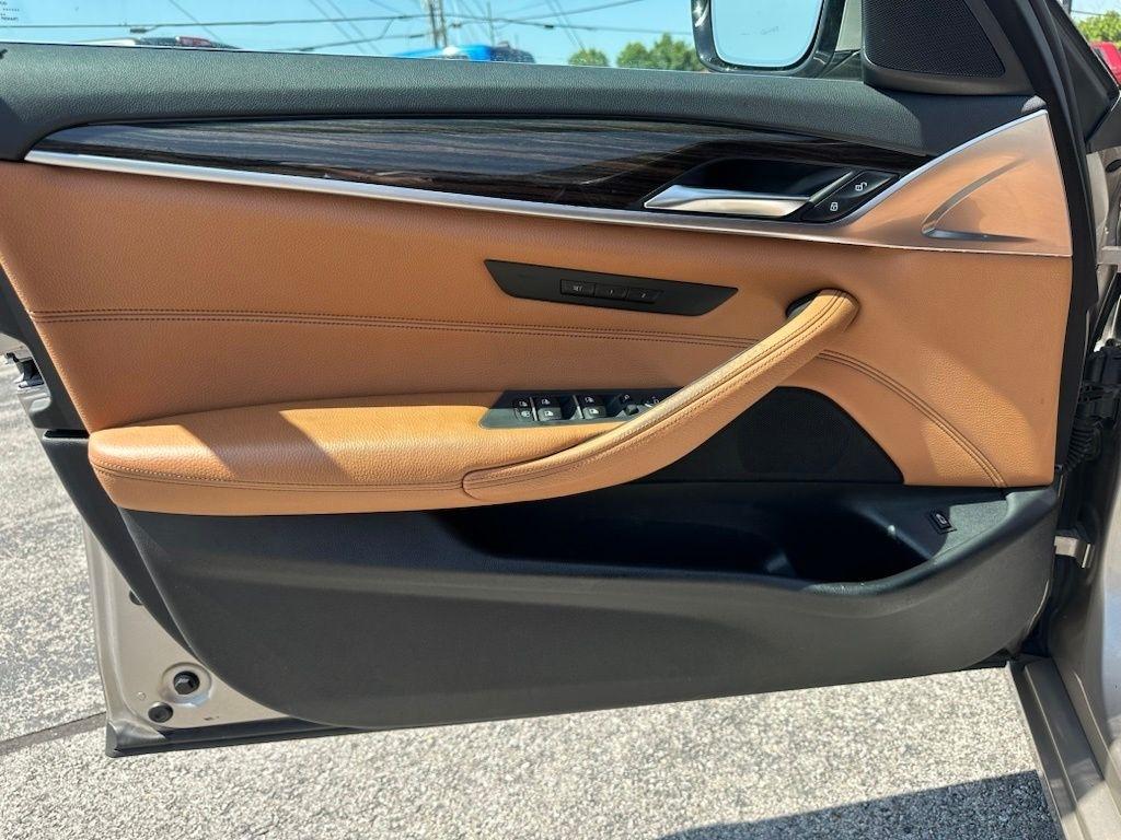 BMW 5 Series 530i Sedan 2017