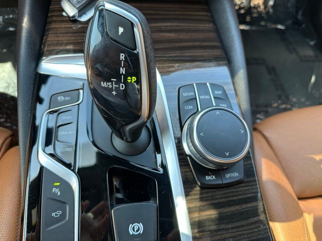 BMW 5 Series 530i Sedan 2017