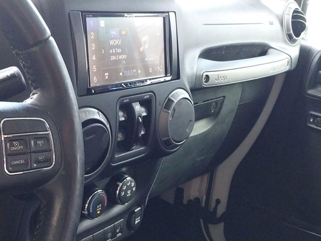 Jeep Wrangler Unlimited Sport 4x4 2017