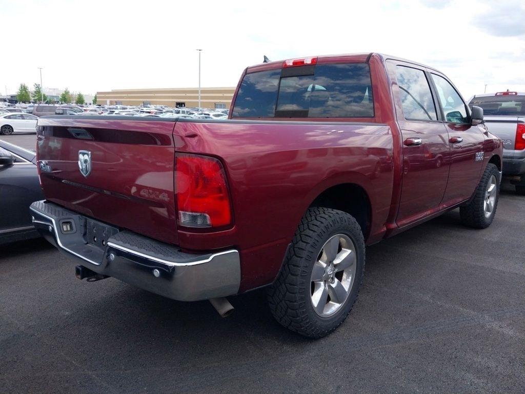 RAM 1500 4WD Crew Cab 140.5" Big Horn 2016