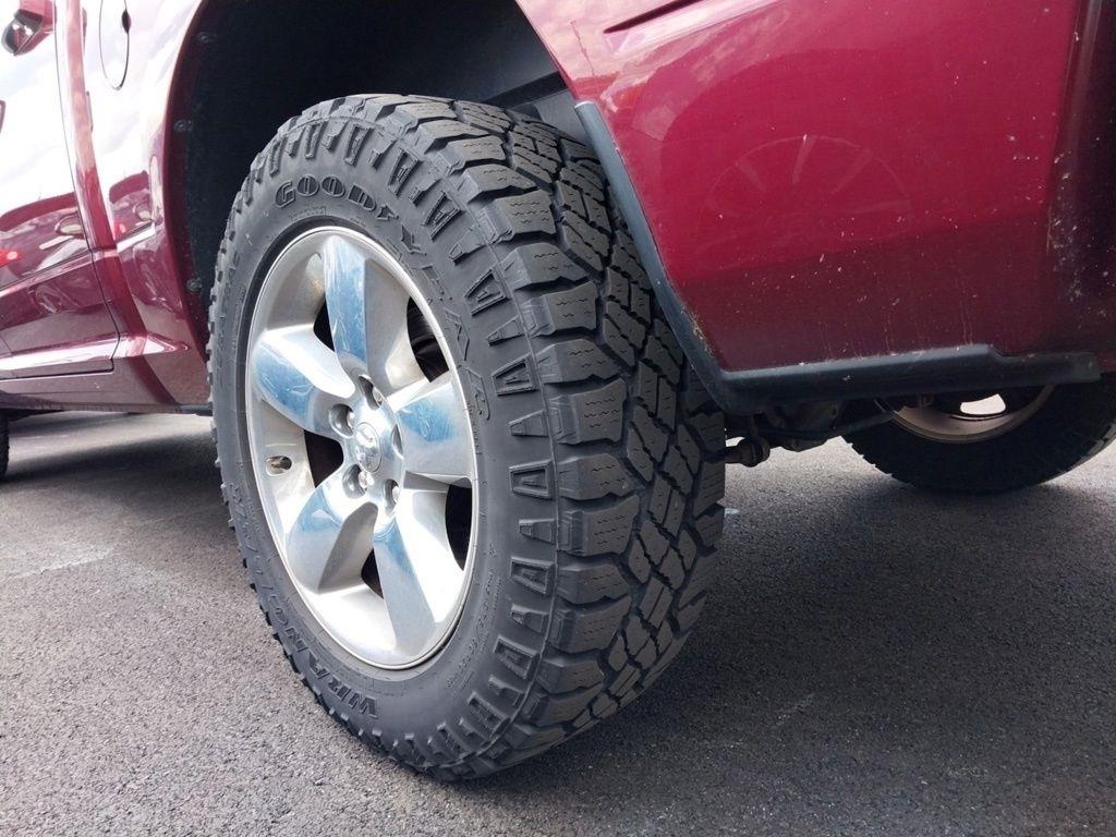 RAM 1500 4WD Crew Cab 140.5" Big Horn 2016