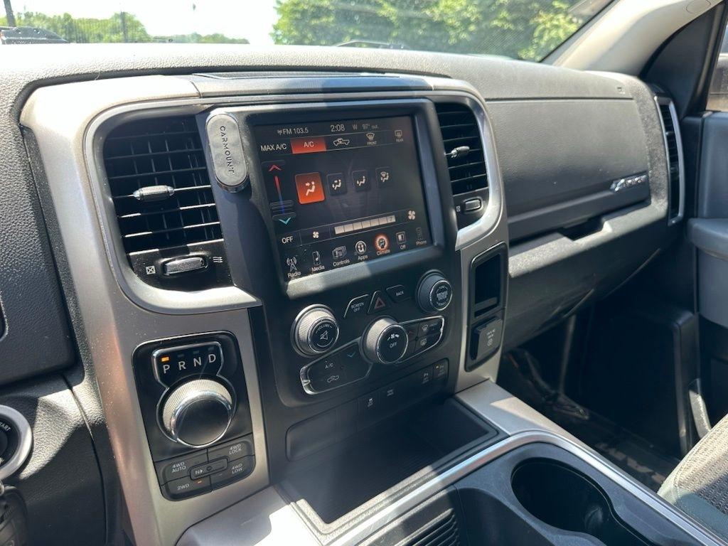 RAM 1500 4WD Crew Cab 140.5" Big Horn 2016