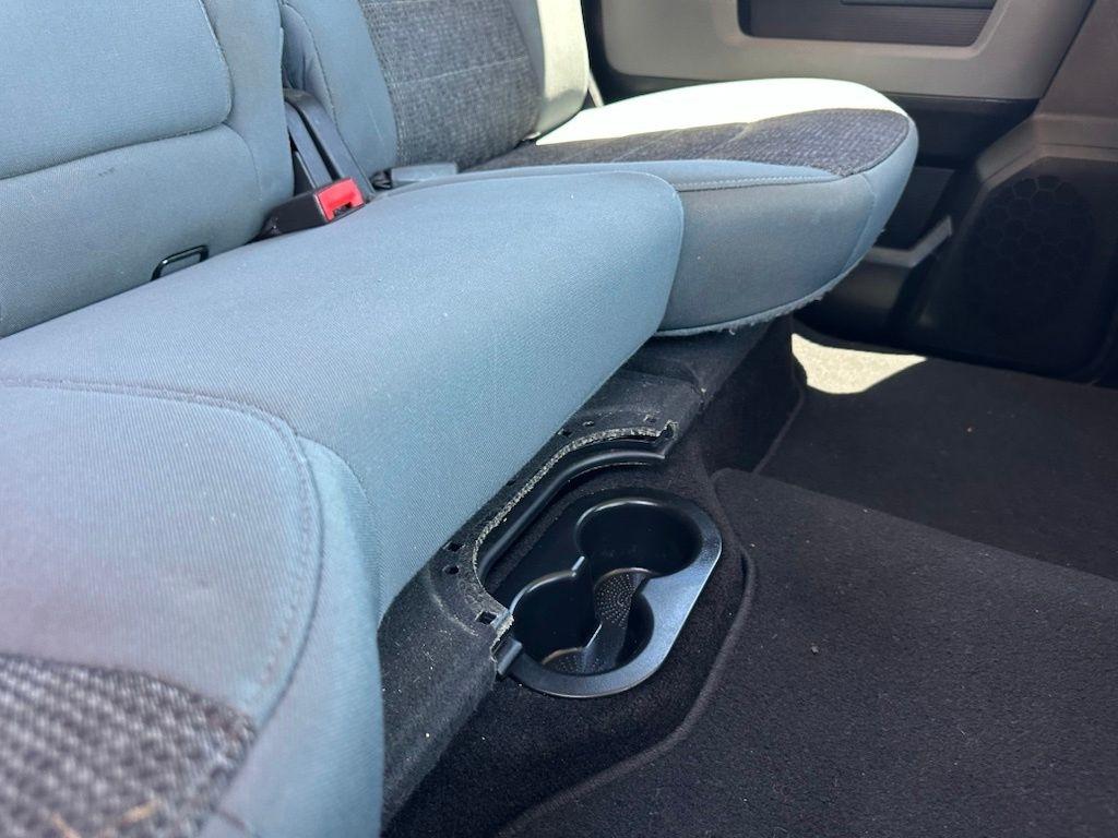 RAM 1500 4WD Crew Cab 140.5" Big Horn 2016