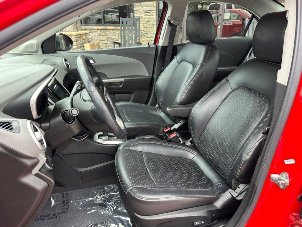 Chevrolet Sonic 4dr Sdn Auto Premier 2018