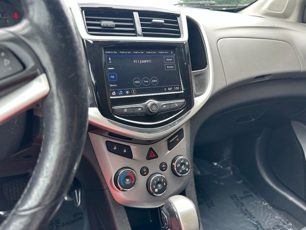 Chevrolet Sonic 4dr Sdn Auto Premier 2018