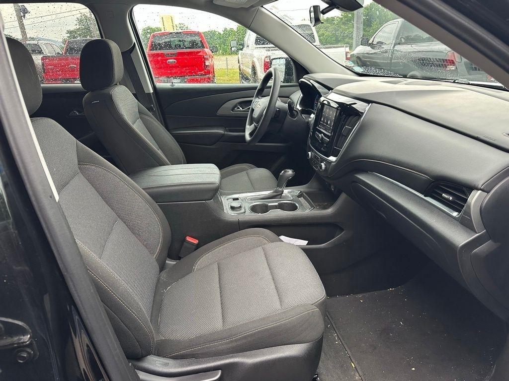 Chevrolet Traverse FWD 4dr LS w/1LS 2020