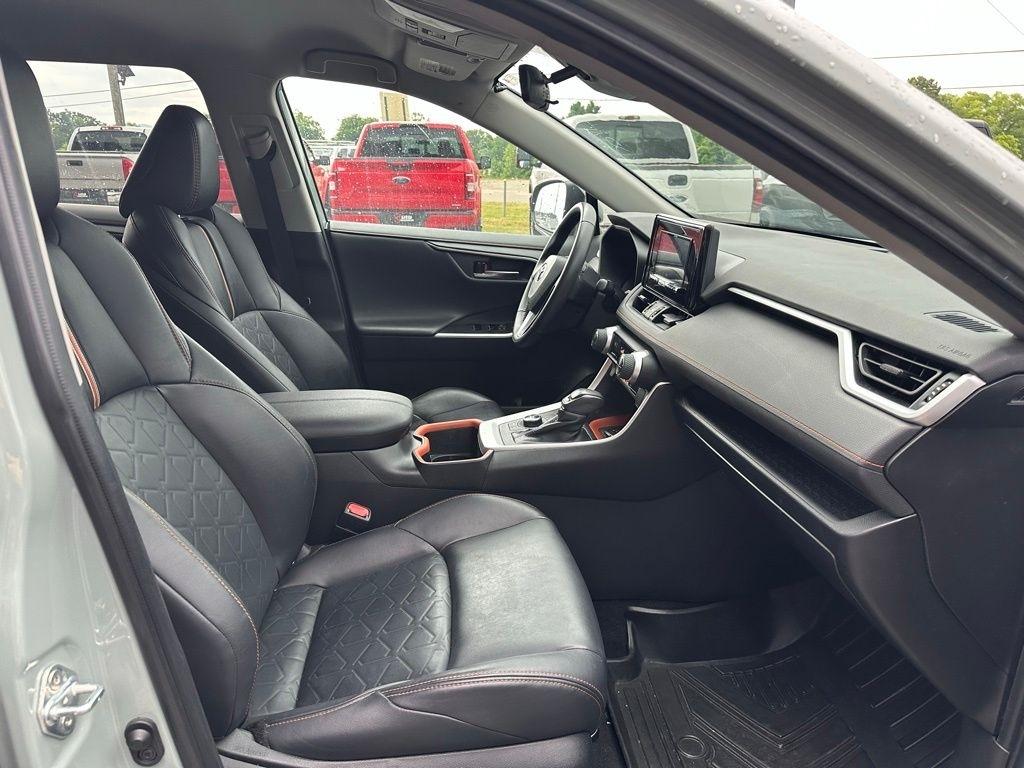 Toyota RAV4 Adventure AWD (Natl) 2022