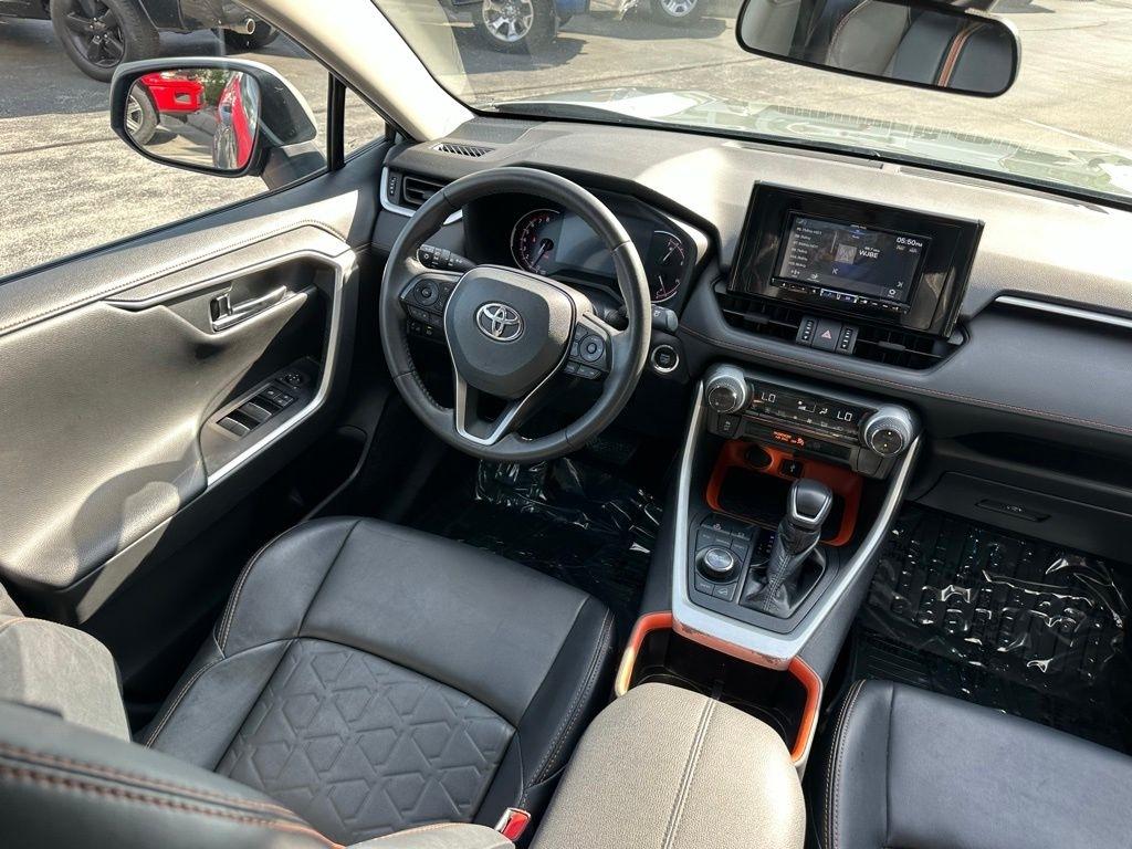 Toyota RAV4 Adventure AWD (Natl) 2022