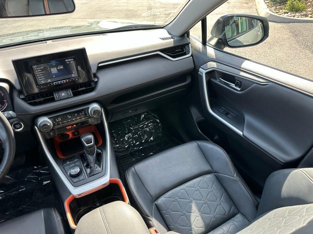 Toyota RAV4 Adventure AWD (Natl) 2022
