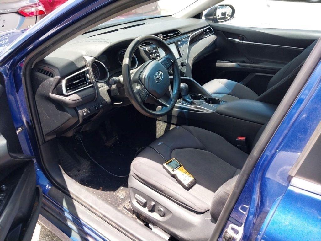Toyota Camry XLE Auto (Natl) 2018