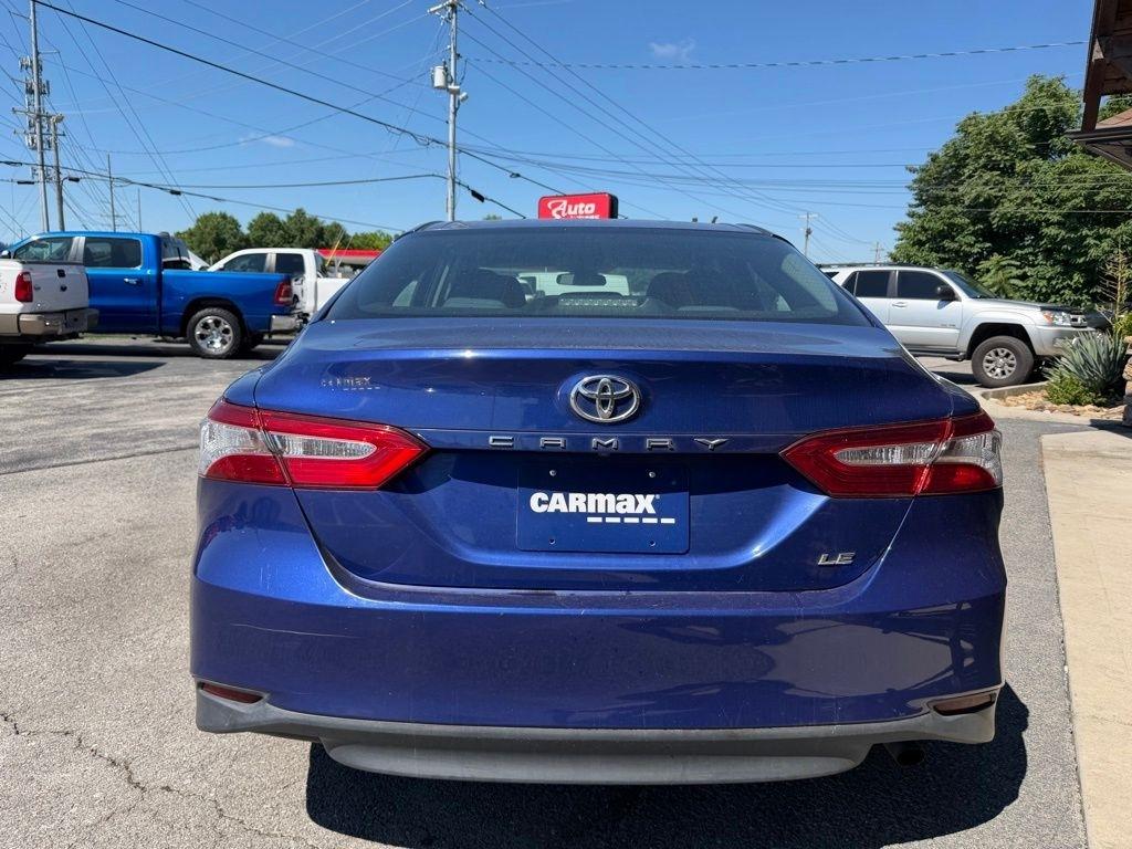 Toyota Camry XLE Auto (Natl) 2018