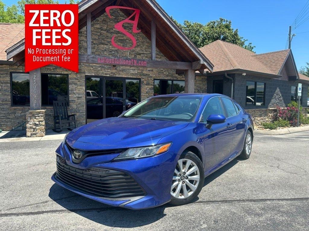 Toyota Camry XLE Auto (Natl) 2018