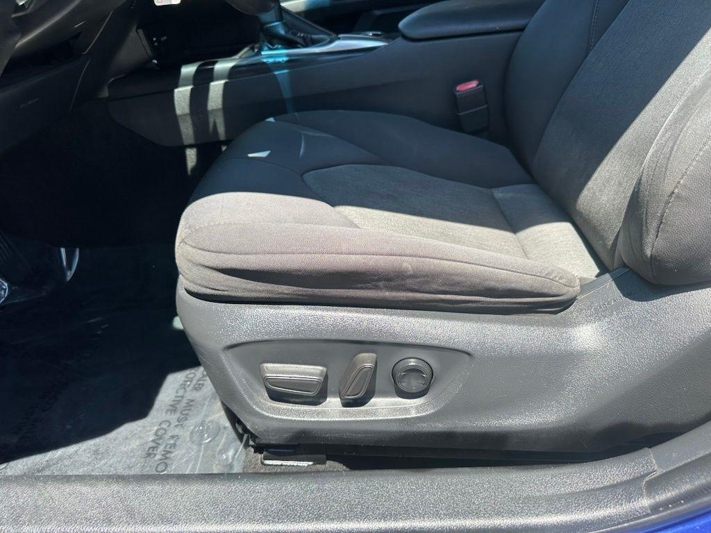 Toyota Camry XLE Auto (Natl) 2018