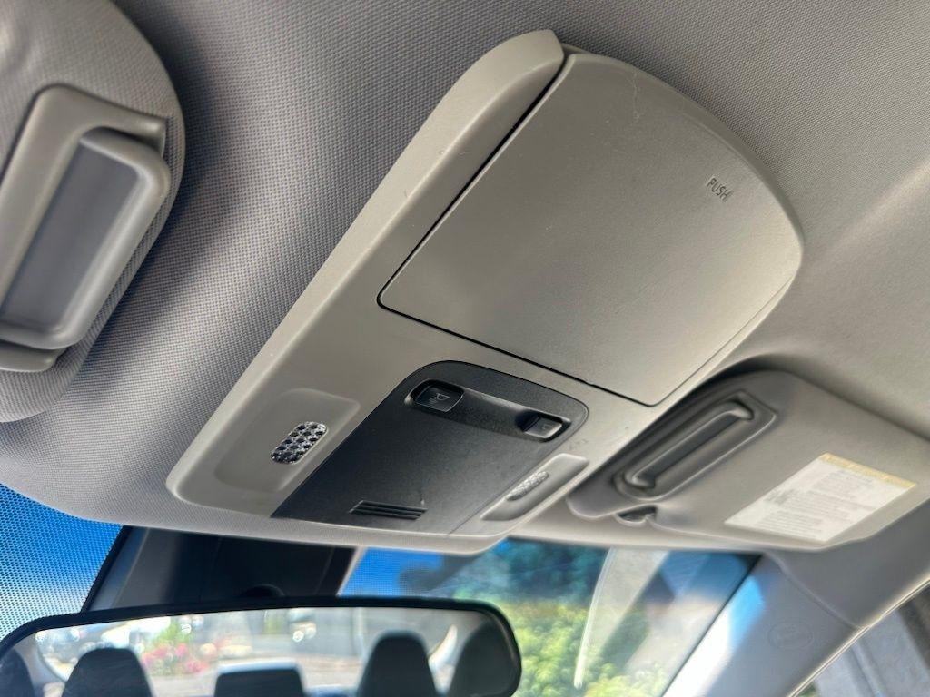 Toyota Camry XLE Auto (Natl) 2018