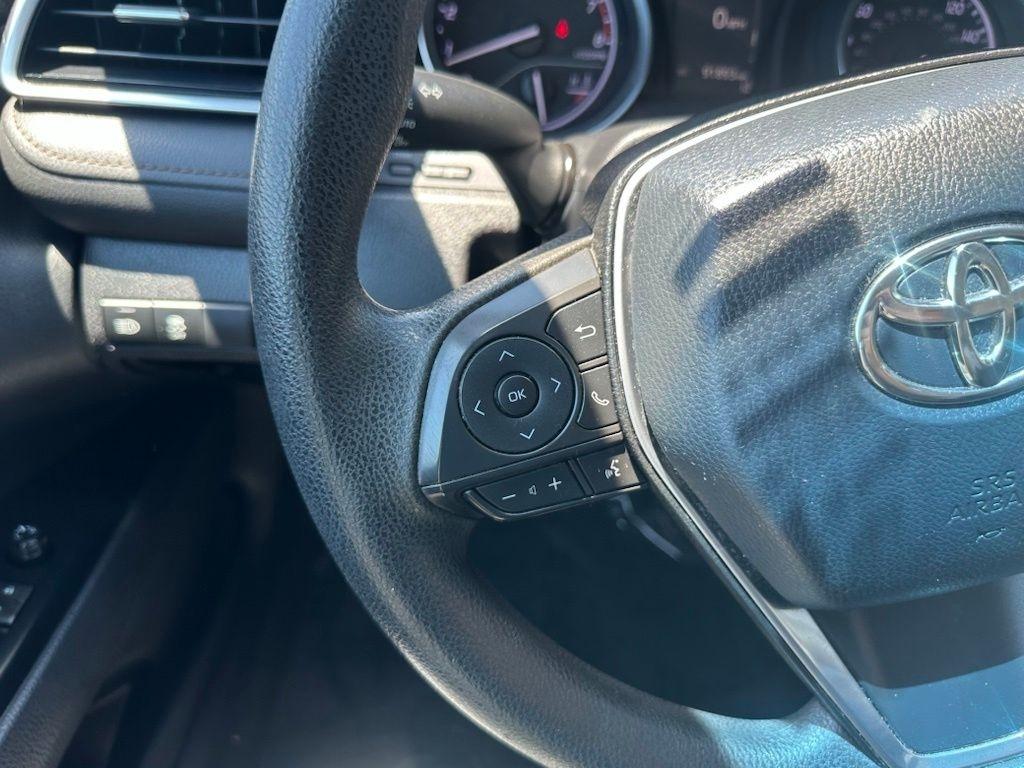 Toyota Camry XLE Auto (Natl) 2018