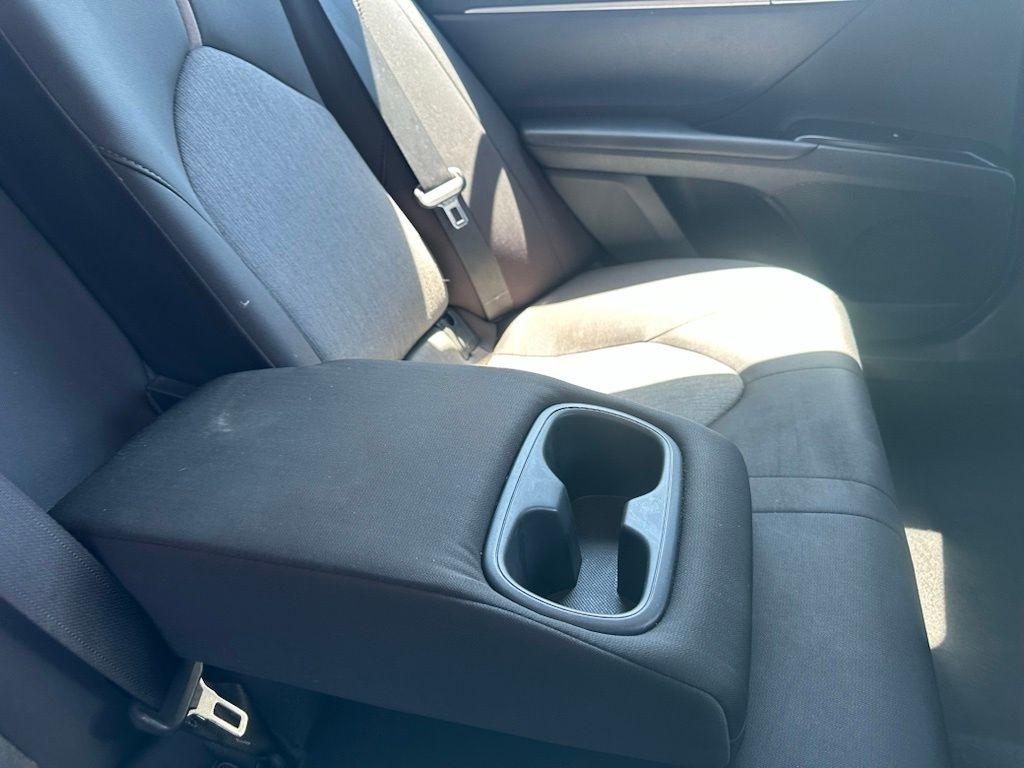 Toyota Camry XLE Auto (Natl) 2018