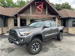 2017 Toyota Tacoma 